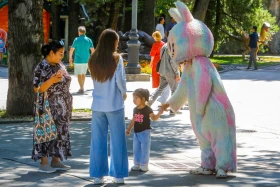 Құрманғазы оркестрінің Ұлттық домбыра күніне арналған концерттерін 2000-нан астам адам тамашалады - фото 15