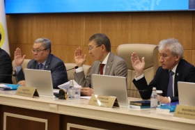 ЦИК зарегистрировал партийный список партии Respublica на выборы депутатов Курултай - фото 5