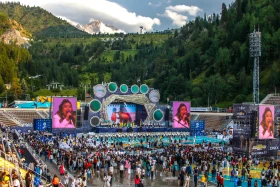 «Азия дауысының» жаңғыру: фестивальдің бірінші күні Алматыда өтті - фото 15