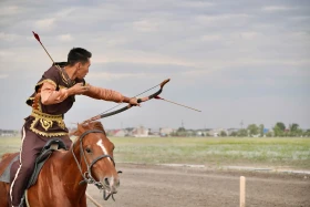 Садақ атудан ел чемпионаты ерекше оқиғамен есте қалады - фото 2