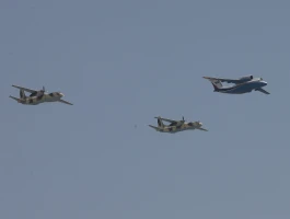 АСТАНАДАҒЫ ӘУЕ ПАРАДЫ: Әскери ұшқыштар асқан шеберлік үлгісін көрсетті - фото 7