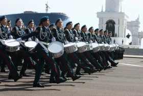 АСТАНАДАҒЫ ӘУЕ ПАРАДЫ: Әскери ұшқыштар асқан шеберлік үлгісін көрсетті - фото 25