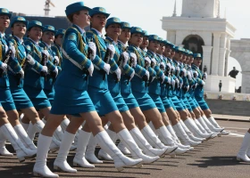 АСТАНАДАҒЫ ӘУЕ ПАРАДЫ: Әскери ұшқыштар асқан шеберлік үлгісін көрсетті - фото 32