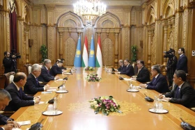 Қасым-Жомарт Тоқаев Эмомали Рахмонмен кездесті - фото 7