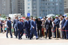 Президент посетил масштабный концерт ко Дню домбры в столице - фото 9