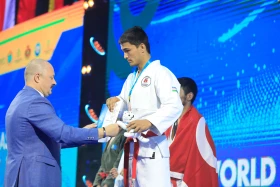 Астанада өткен қоян-қолтық ұрыстан Әлем чемпионатында қазақстандықтар 21 алтын медаль иеленді - фото 16