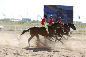 Елорданың 25 жылдығына орай бәйгеден республикалық турнир өтті - фото 10