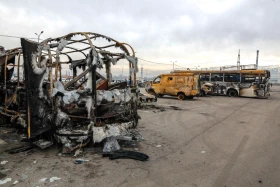 Өртке оранған автокөліктер мен Алматы әкімдігі - фото 2