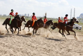 Елорданың 25 жылдығына орай бәйгеден республикалық турнир өтті - фото 23