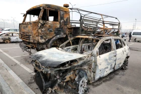 Өртке оранған автокөліктер мен Алматы әкімдігі - фото 25