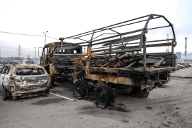 Өртке оранған автокөліктер мен Алматы әкімдігі - фото 32