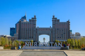 Мизам шуақ: Елорда көшелерінде түсірілген фоторепортаж - фото 10