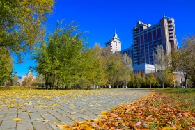 Мизам шуақ: Елорда көшелерінде түсірілген фоторепортаж - фото 27