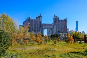 Мизам шуақ: Елорда көшелерінде түсірілген фоторепортаж - фото 30