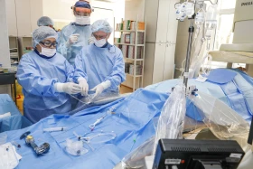 Италиялық  профессор Алматыда бірегей ота жасады - фото 2