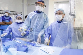 Италиялық  профессор Алматыда бірегей ота жасады - фото 10