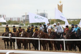 Астанада «Ұлы дала жорығы» бірегей марафон-бәйгесінің екінші маусымы басталды - фото 10