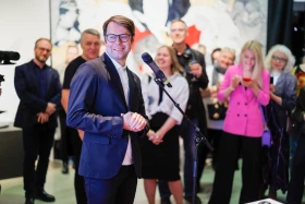 Шымкенттік мүсіншінің «Тұтылу» туындысы Санкт-Петербургте «Эрарта» сыйлығына лайық танылды - фото 10