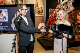 Шымкенттік мүсіншінің «Тұтылу» туындысы Санкт-Петербургте «Эрарта» сыйлығына лайық танылды - фото 18