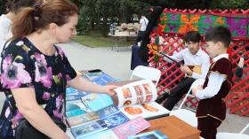 Бакуде Қазақ әдебиеті кеші өтті - фото 16