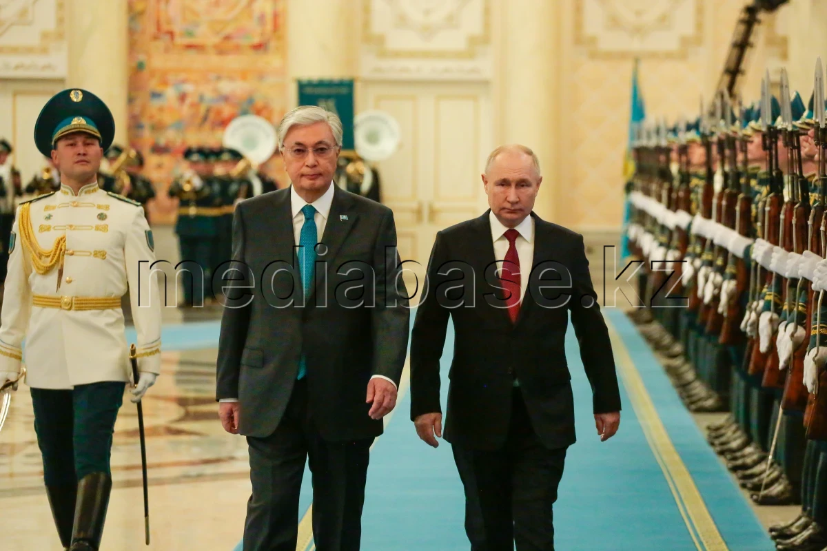 A solemn ceremony was held in Akorda for the meeting with Vladimir Putin. - photo 1
