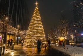 Алматы – Жаңа жылға санаулы сағаттар қалғанда - фото 9