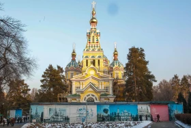 7 қаңтарда Алматыдағы Вознесенский соборында діни іс-шара өтті - фото 7