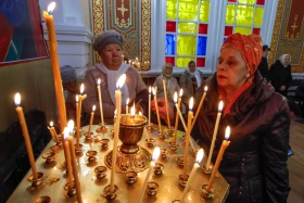 7 қаңтарда Алматыдағы Вознесенский соборында діни іс-шара өтті - фото 11