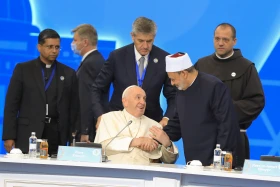 Рим Папасы Франциск Қазақстанға мемлекеттік сапармен келді - фото 2