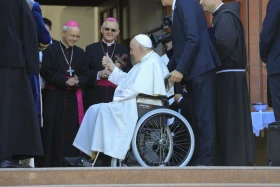 Рим Папасы Франциск Қазақстанға мемлекеттік сапармен келді - фото 4