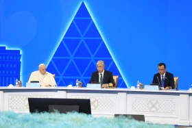 Рим Папасы Франциск Қазақстанға мемлекеттік сапармен келді - фото 8