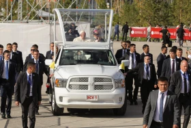 Рим Папасы Франциск Қазақстанға мемлекеттік сапармен келді - фото 17