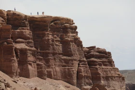 Шарын каньонындағы қорғандар аңғары: табиғат – тамаша сәулетші - фото 5