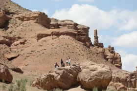 Шарын каньонындағы қорғандар аңғары: табиғат – тамаша сәулетші - фото 6