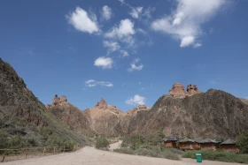 Шарын каньонындағы қорғандар аңғары: табиғат – тамаша сәулетші - фото 10