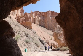 Шарын каньонындағы қорғандар аңғары: табиғат – тамаша сәулетші - фото 15