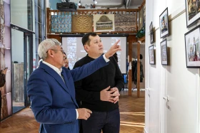 Талғат Тайшановтың Астанадағы көрмесінде қазақ киносы ұсынылды - фото 8