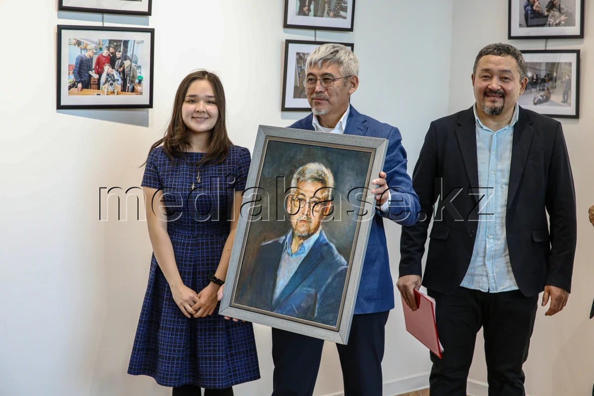 Талғат Тайшановтың Астанадағы көрмесінде қазақ киносы ұсынылды - фото 1