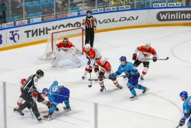 ҚХЛ: "Барыс" - "Авангард" - фото 11