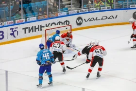 ҚХЛ: "Барыс" - "Авангард" - фото 17