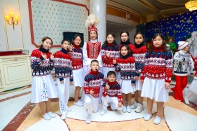 Президент балаларды Жаңа жыл мерекесімен құттықтады - фото 8