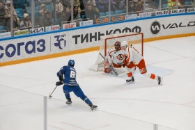 Хоккей: ҚХЛ «Барыс» - «Автомобилист» - фото 5