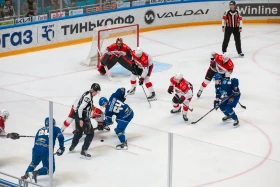 Хоккей: ҚХЛ «Барыс» - «Авангард» - фото 13