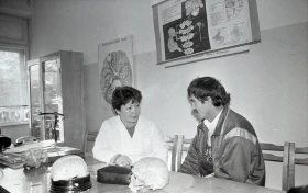 Алматыда өз қызметкерлері мен пациенттерінің күнделікті өмірін көрсететін медициналық орталық - фото 14