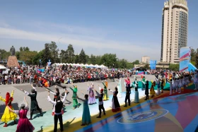 Қазақстан халқының бірлігі күні - фото 9