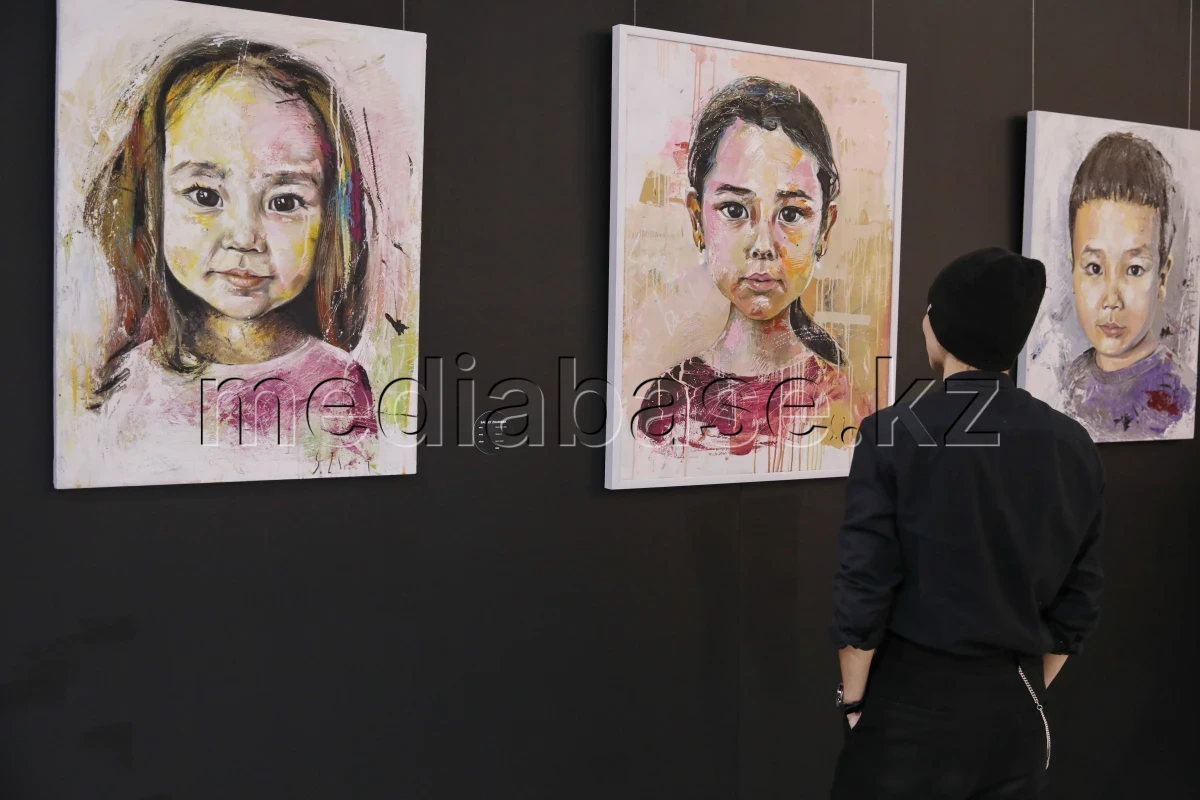 Астанада Qara nukte заманауи өнерінің көрмесі ашылды - фото 1