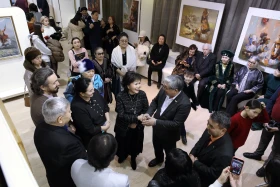 Астанадағы көрмеде әлемнің ұлы әйелдері қазақ суретшілерінің көзімен  таныстырылды - фото 31