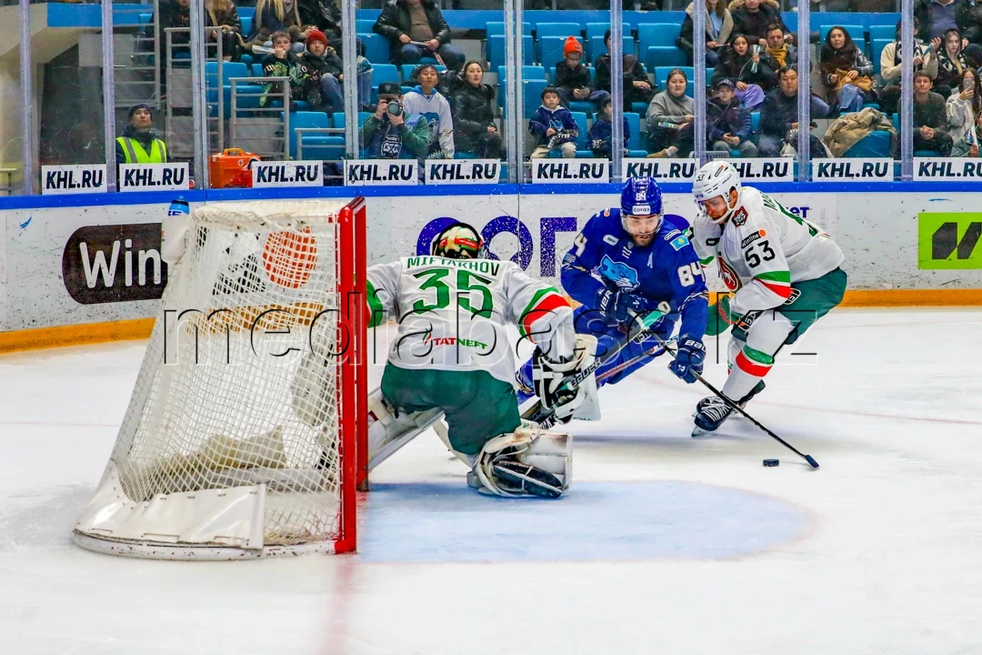 Хоккей: ҚХЛ «Барыс» - «Ак Барс» - фото 1