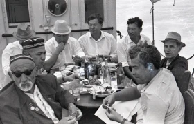 1960 жылдардағы Мойнақ қаласы - фото 61