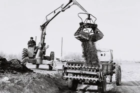 Егіс алқабы тыңайтқыштарды тиеу сәті - фото 1